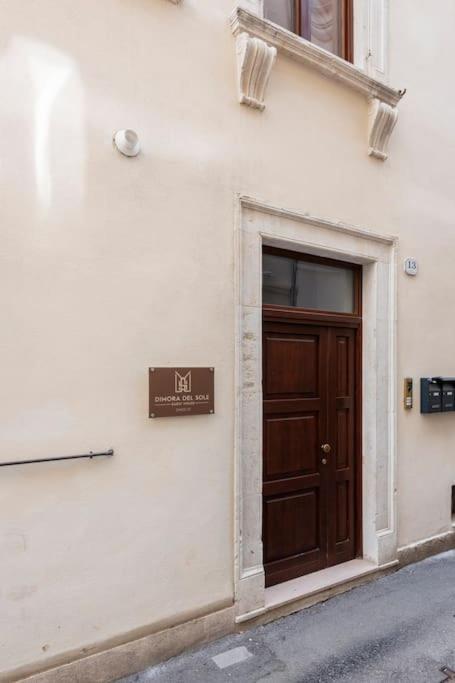 Hotel Dimora Del Sole - Civico 13 LʼAquila Exterior foto